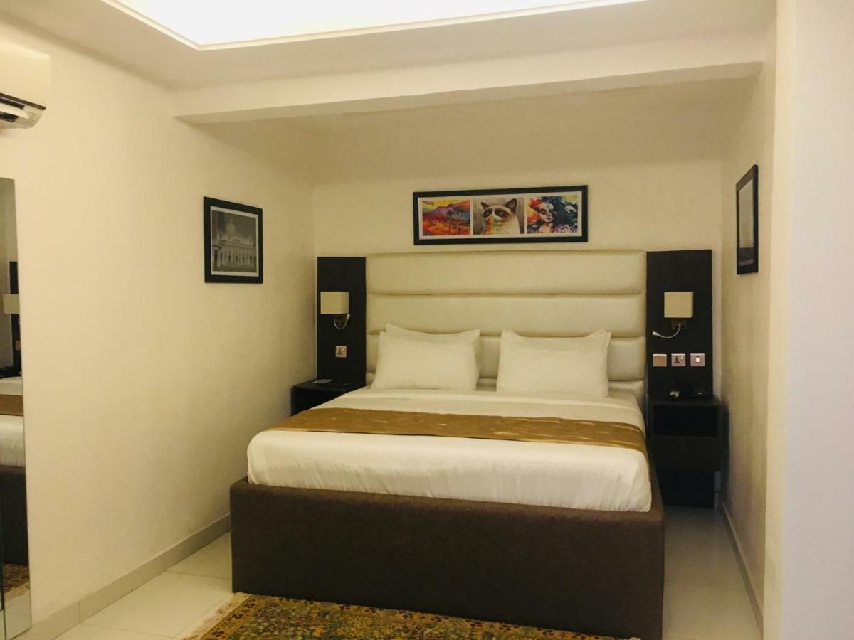 Luxevilla 42 Lekki Bagian luar foto