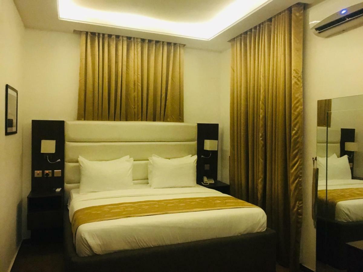 Luxevilla 42 Lekki Bagian luar foto