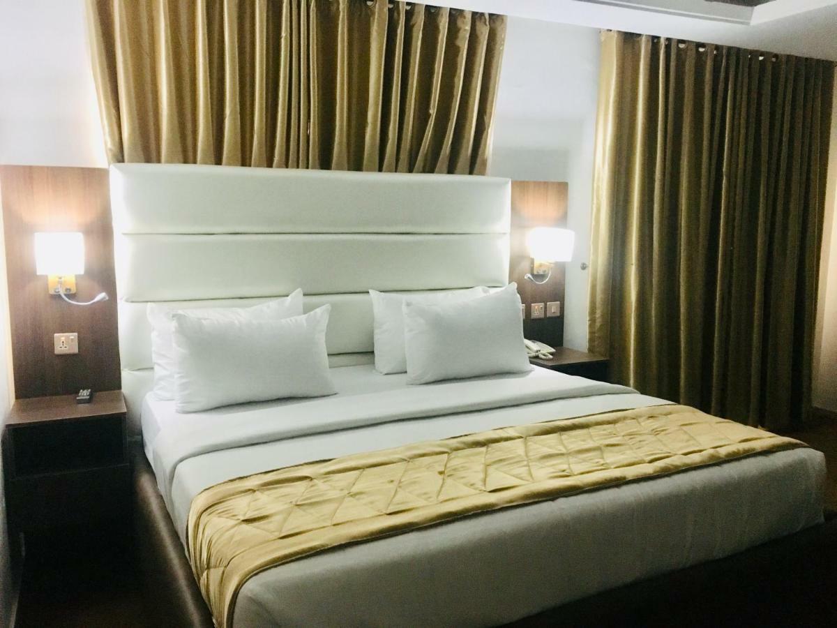 Luxevilla 42 Lekki Bagian luar foto